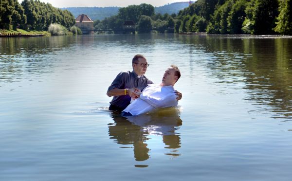 Baptisten Taufe Neckar