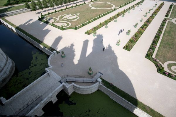 Frankreich Schloss Garten Chambrod