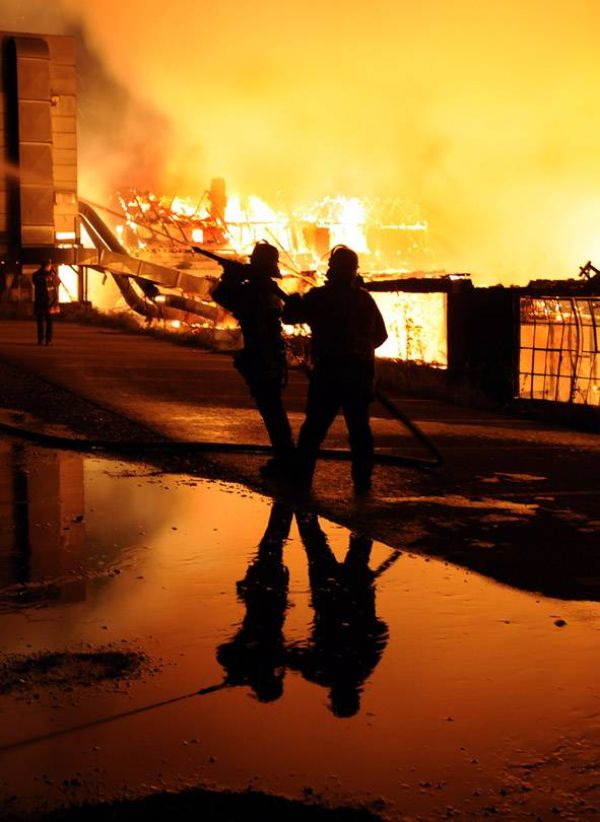 Großbrand in der Schreinerei Schmid Ofterdingen Reflexion