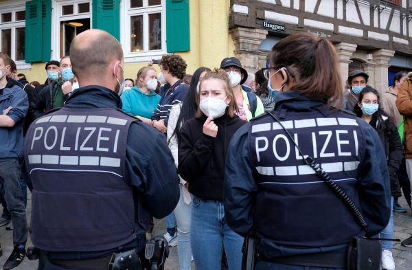 Querdenker Demonstration Tübingen Gegendemo