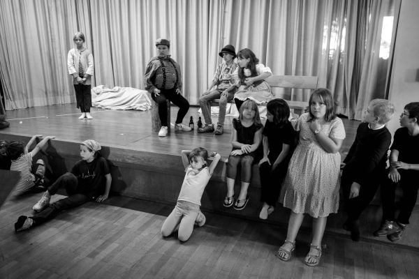Kindertheater Probe Pause
