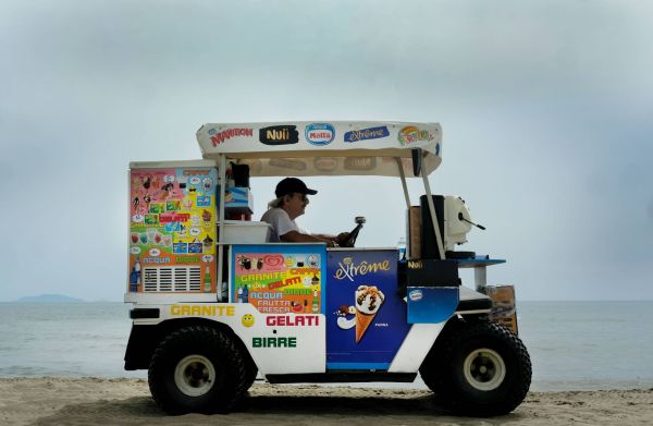 Eiswagen Strand Italien