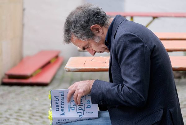 Navid Kermani Lesung Vorbereitung Buch