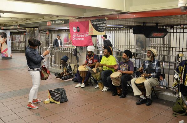 New York Strasse Street Subway