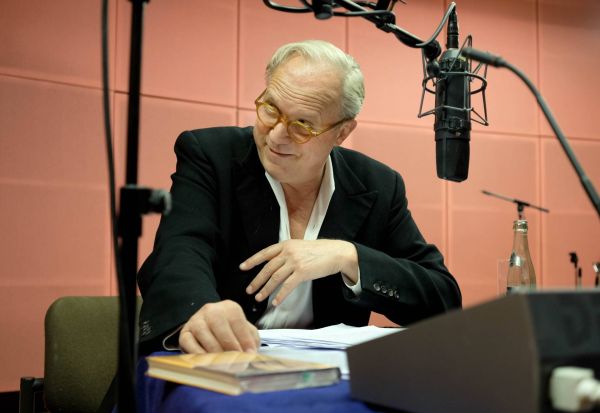 Ulrich Tukur Radio Studio Lesung